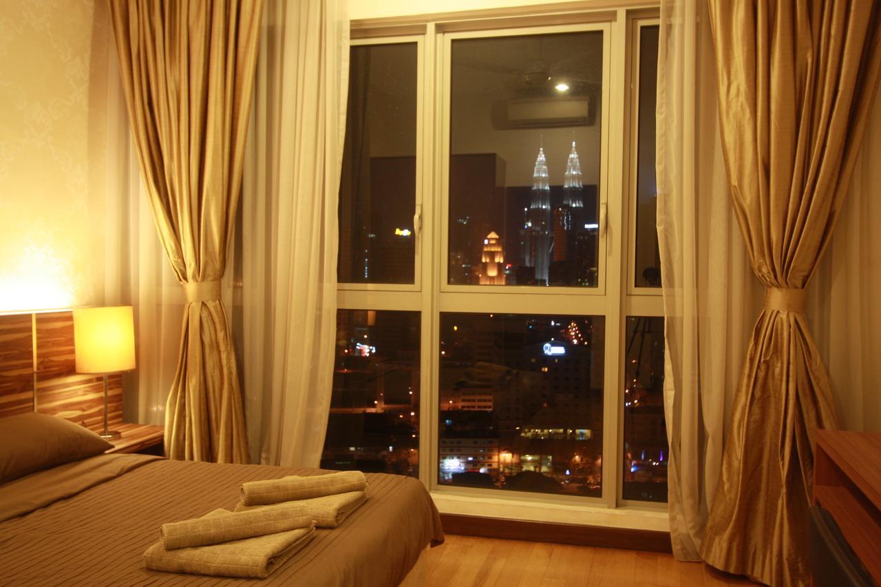Amazing Rooftop View At Regalia Kuala Lumpur Exterior photo